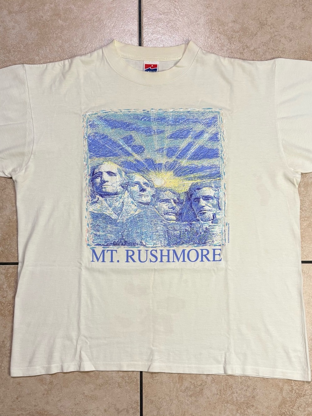 Vintage 90s Cream Mt. Rushmore Graphic Short-Sleeve single stitch Tee